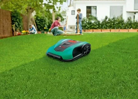 Robotic Lawn Mowers vs Traditional Mowers: Which Is Better?